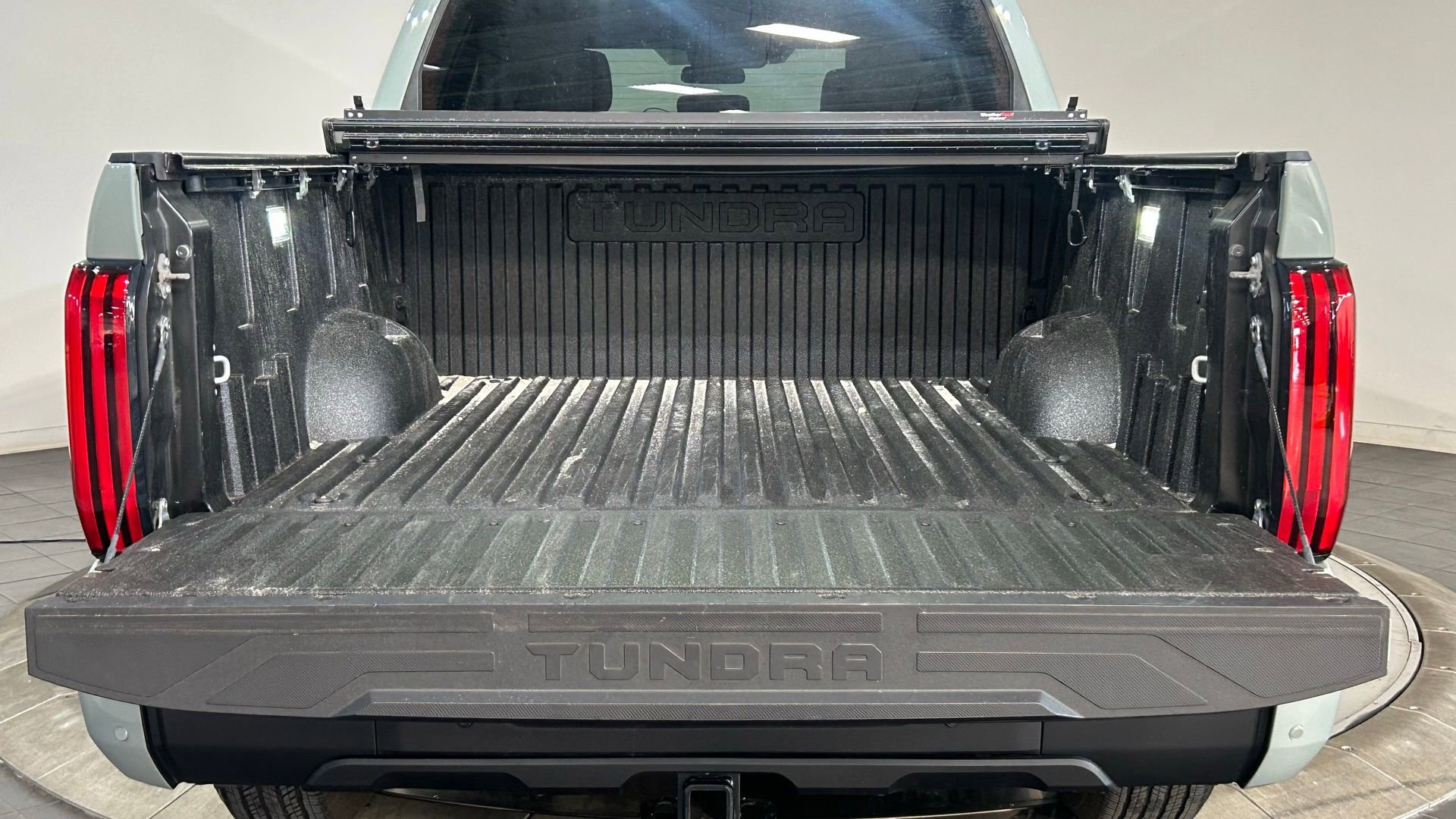 Used 2024 Toyota Tundra SR5 w/ SR5 Premium Package image 30
