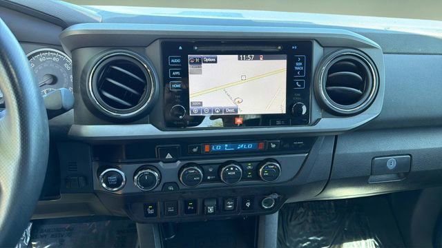 Used 2019 Toyota Tacoma TRD Sport image 27