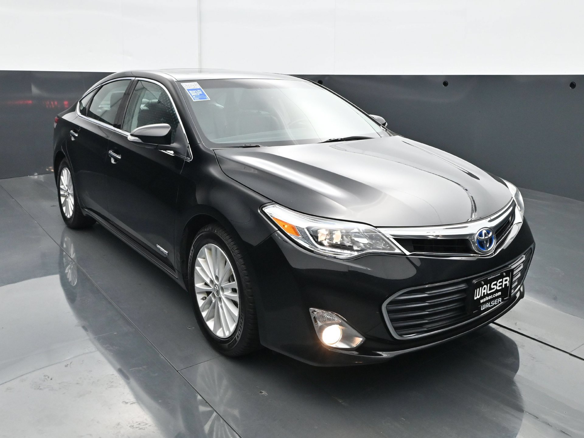 Used 2014 Toyota Avalon Limited FWD image 11