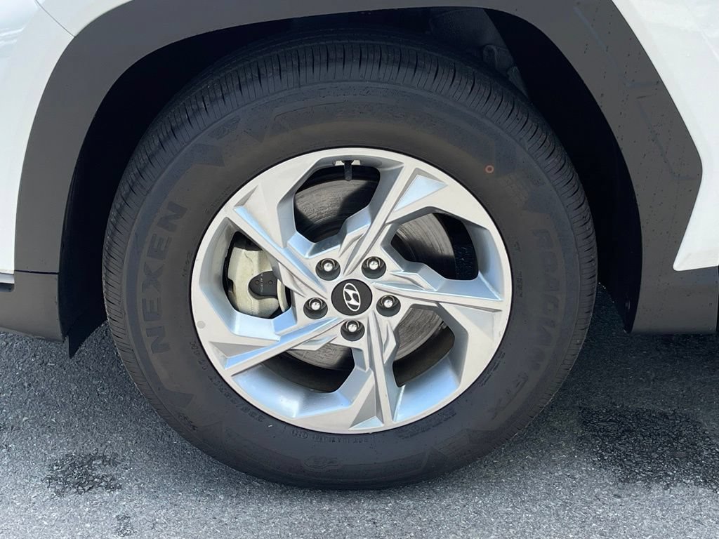 Used 2023 Hyundai Tucson SEL FWD image 32