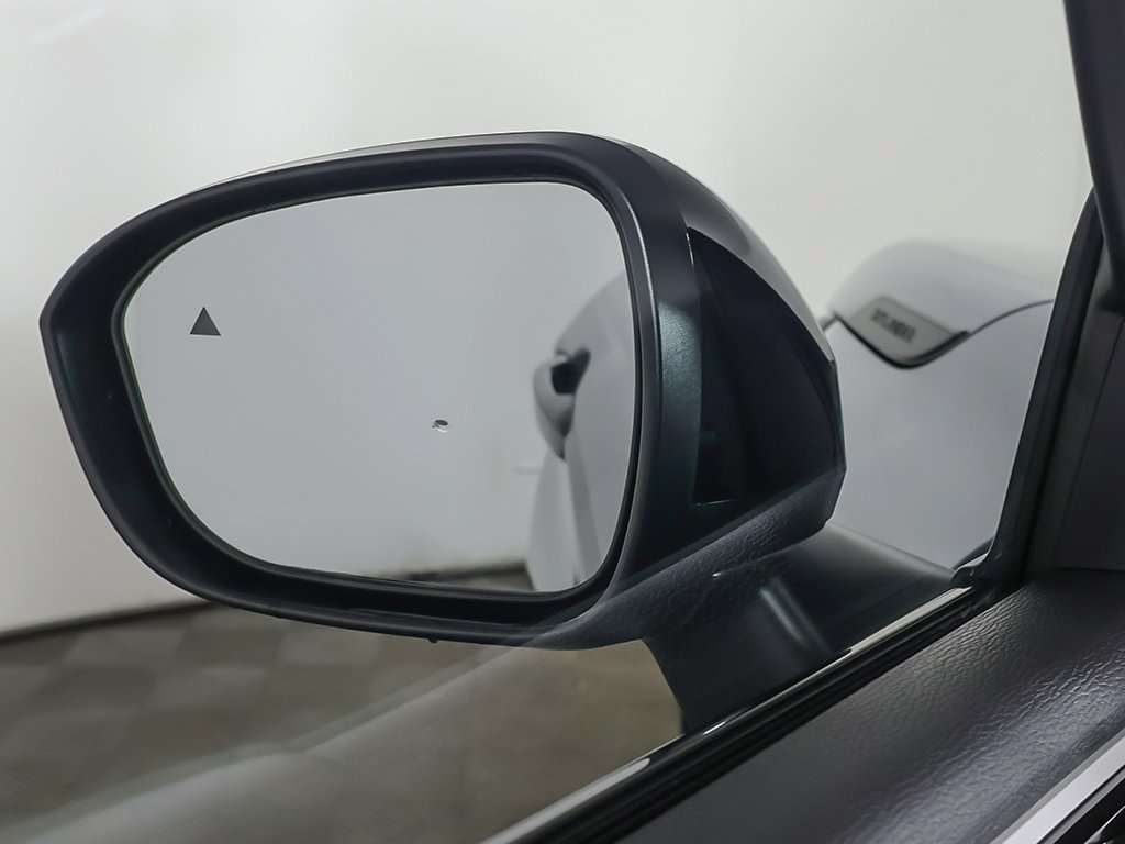 New 2026 Mitsubishi Outlander AWD image 37