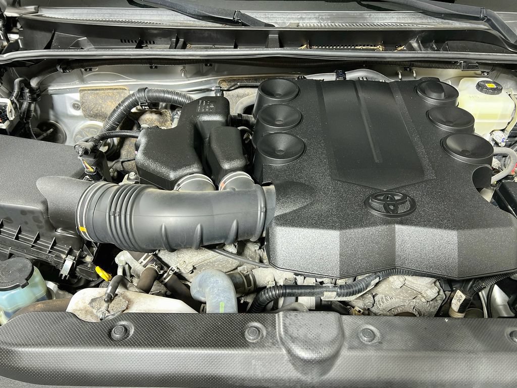 Certified 2019 Toyota 4Runner TRD Off-Road Premium AWD/4WD image 26