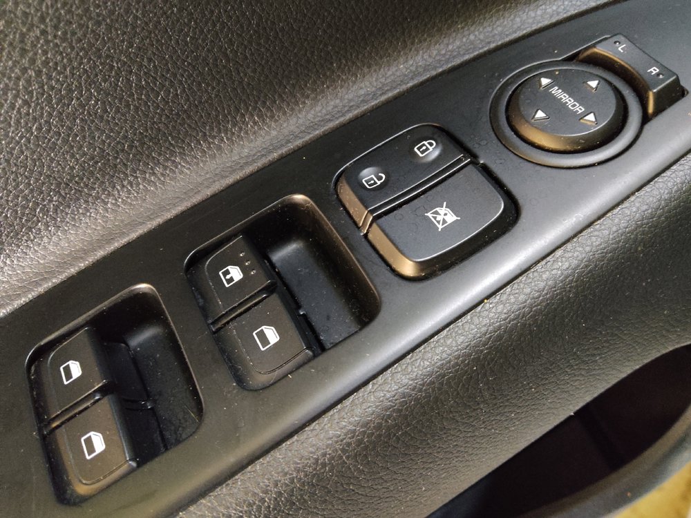 Used 2021 Kia Rio S image 27