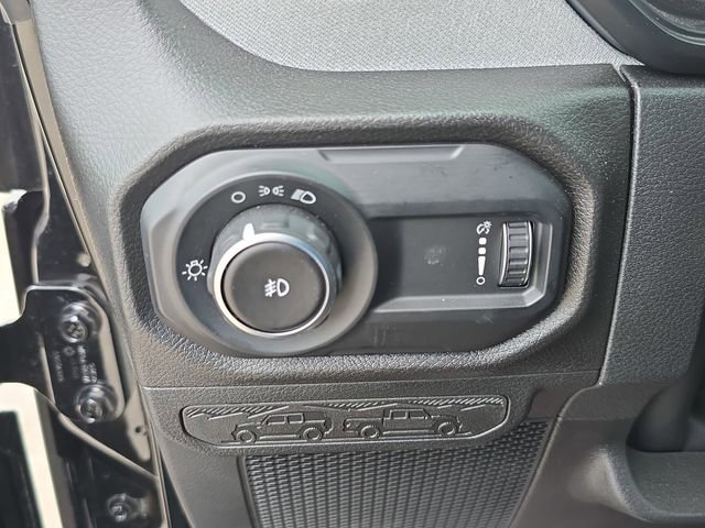 Used 2026 Jeep Wrangler Sport AWD/4WD image 26