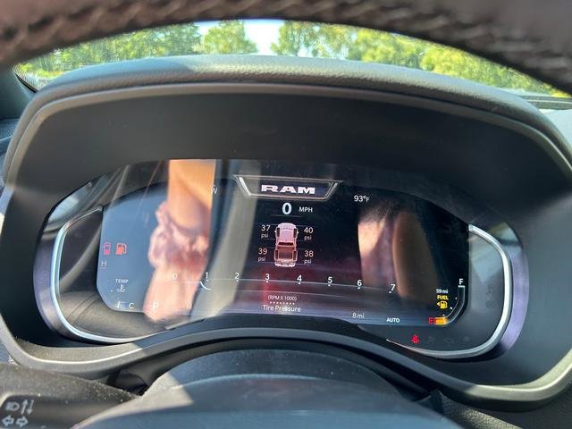 New 2026 RAM 1500 4x4 Crew Cab image 23