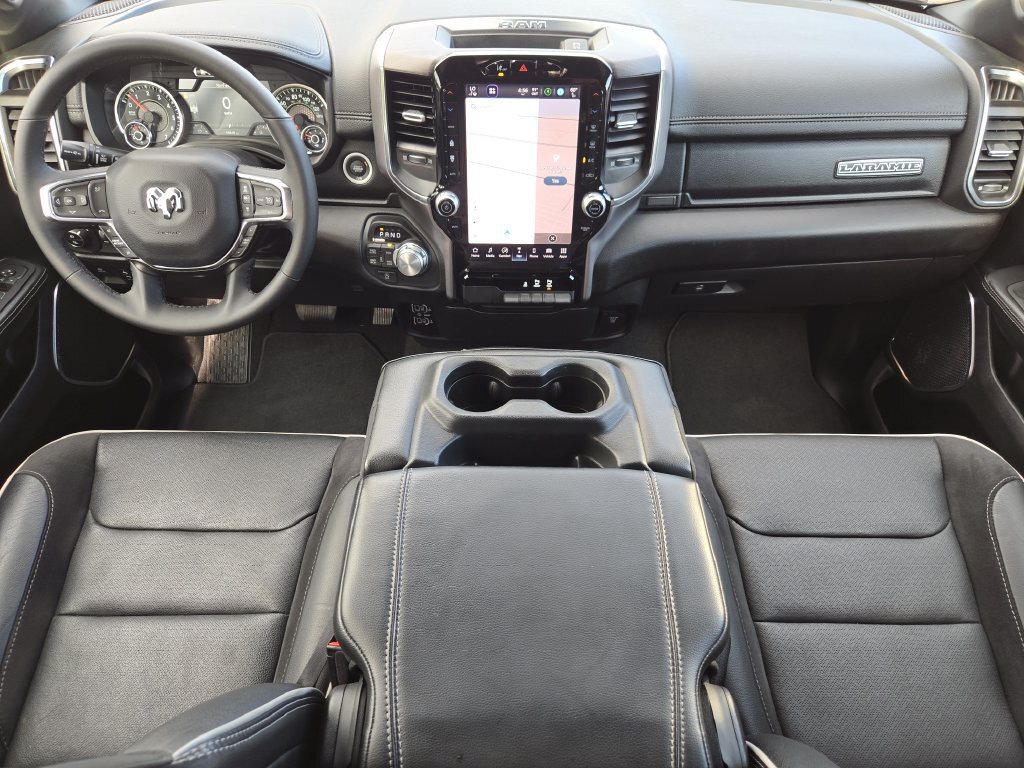 Used 2025 RAM 1500 Laramie AWD/4WD image 17