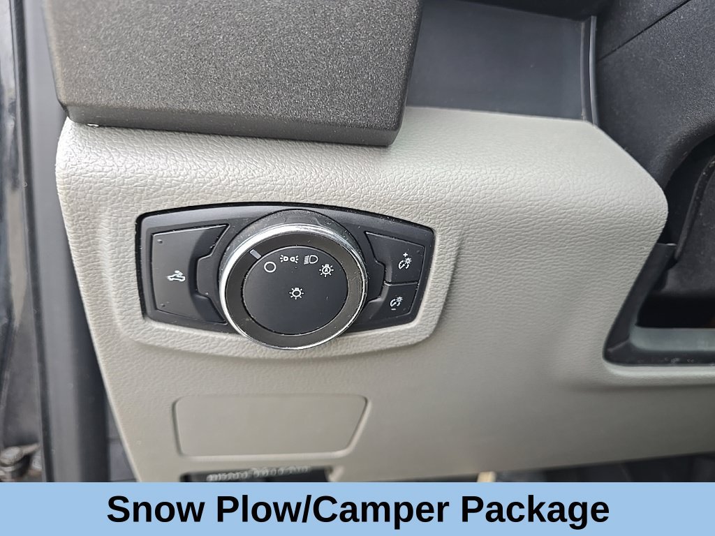 Used 2021 Ford F350 XL w/ FX4 Off-Road Package AWD/4WD image 16