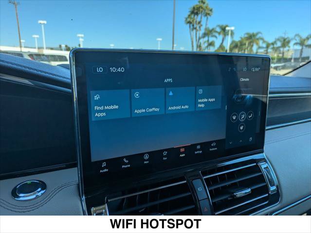 Used 2024 Lincoln Navigator Reserve AWD/4WD image 16