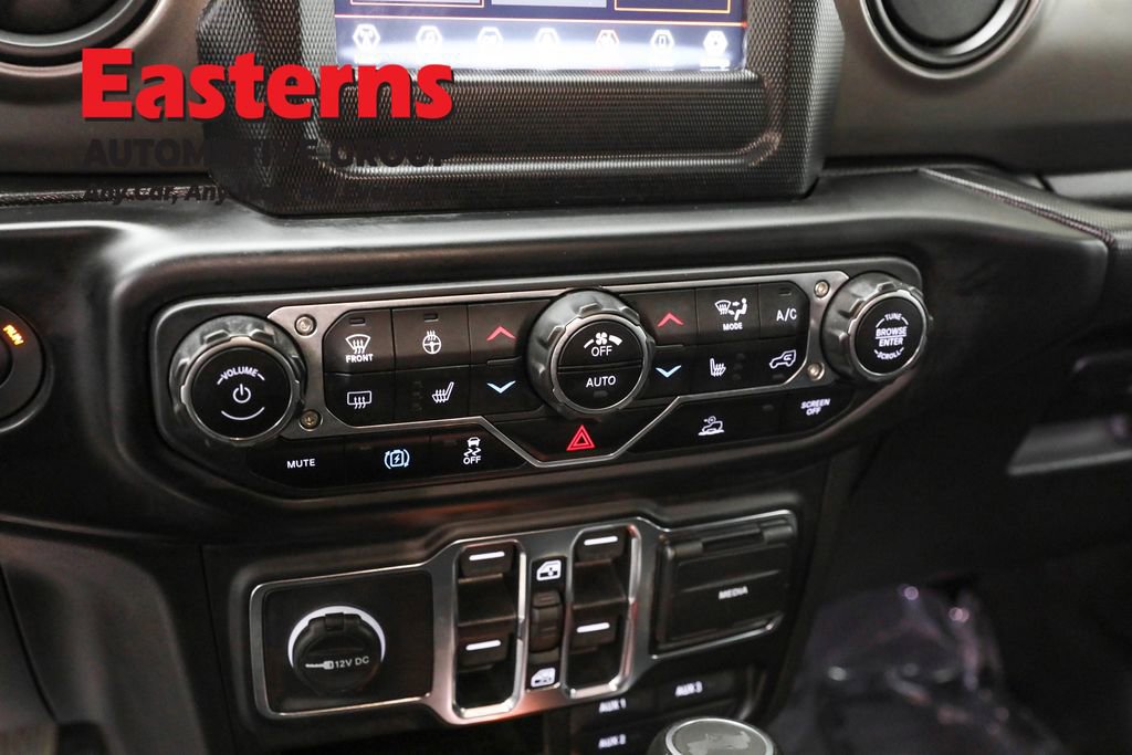 Used 2023 Jeep Wrangler Unlimited w/ Cold Weather Group image 20