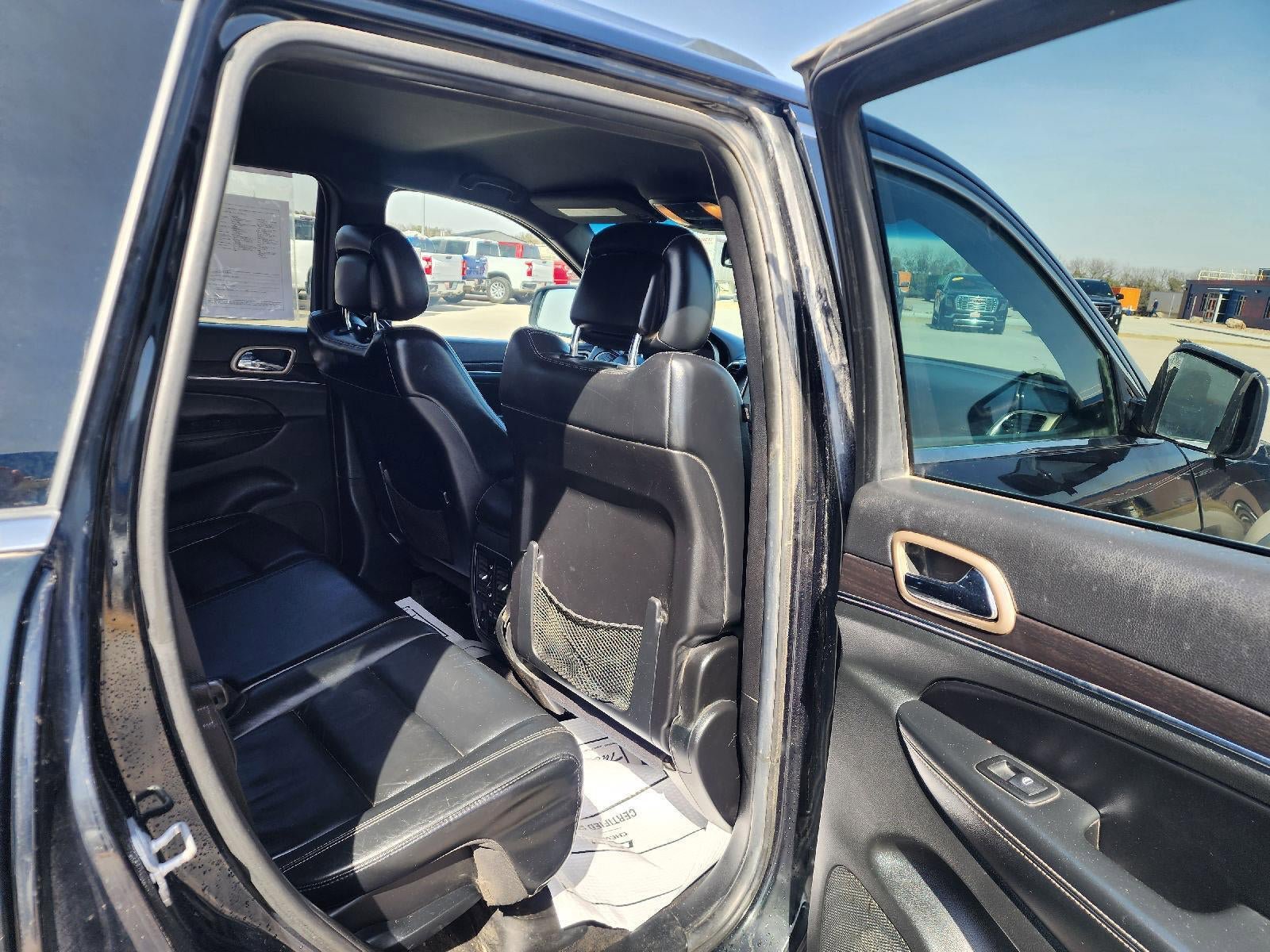 Used 2014 Jeep Grand Cherokee Limited AWD/4WD image 13