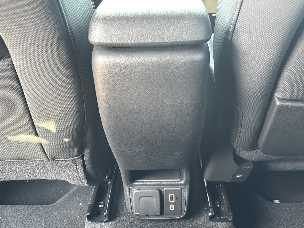 Used 2023 Chevrolet TrailBlazer RS w/ Convenience Package image 39