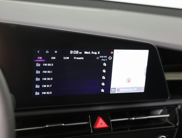 New 2025 Kia Niro SX image 17