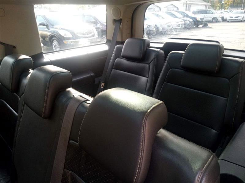 Used 2010 Ford Flex Limited image 11