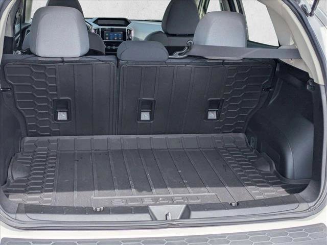Used 2019 Subaru Crosstrek 2.0i Premium AWD/4WD image 6
