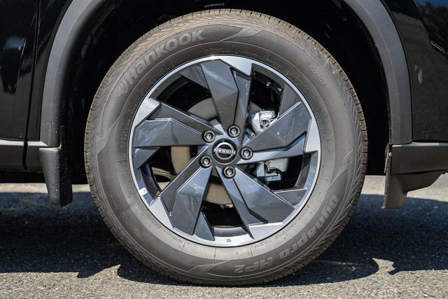 New 2026 Nissan Rogue SV image 17