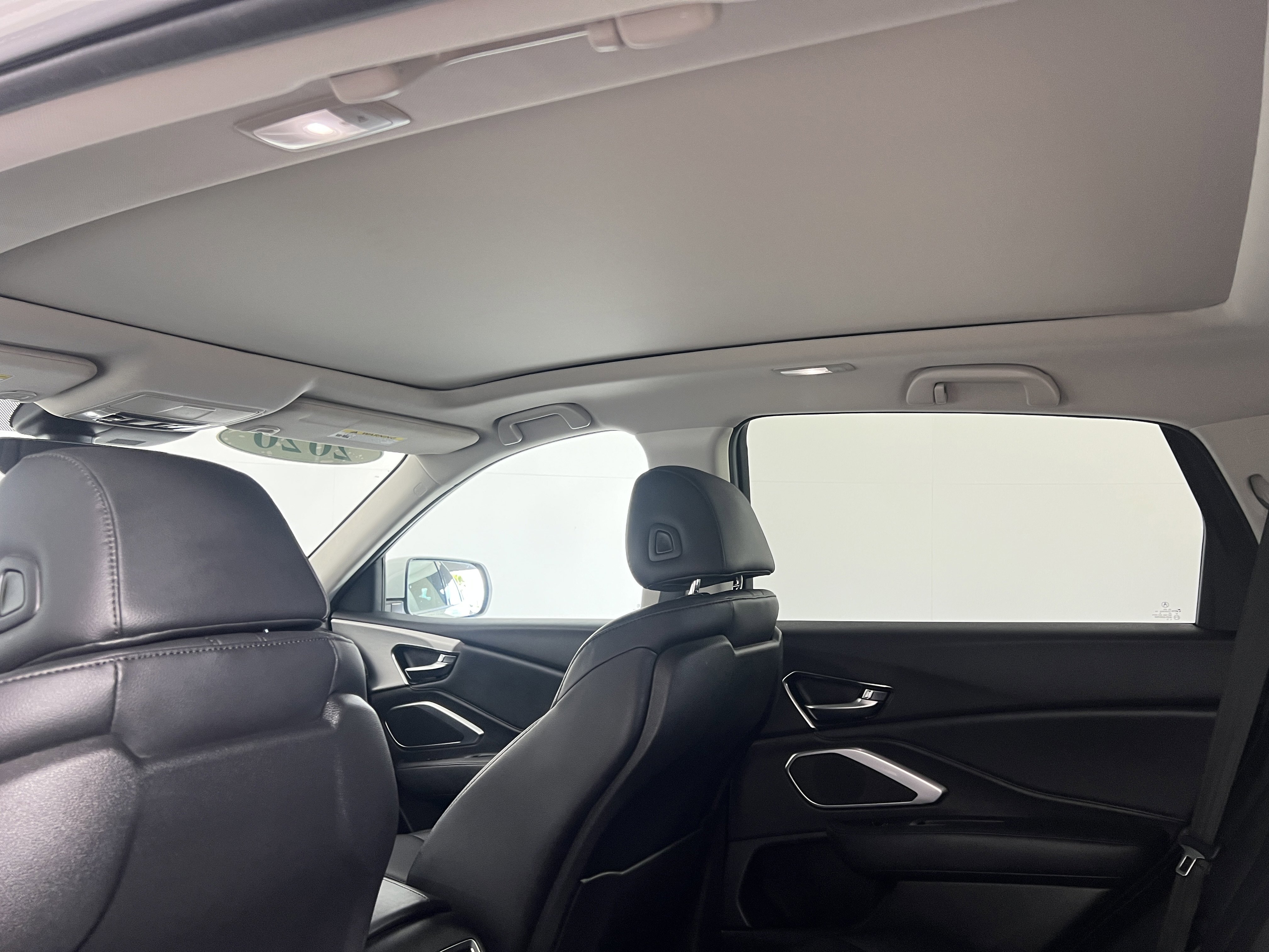 Used 2020 Acura RDX SH-AWD image 17