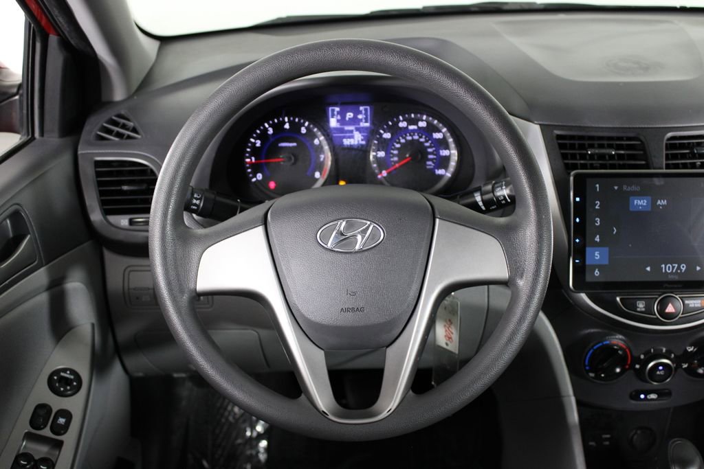 Used 2016 Hyundai Accent SE image 9