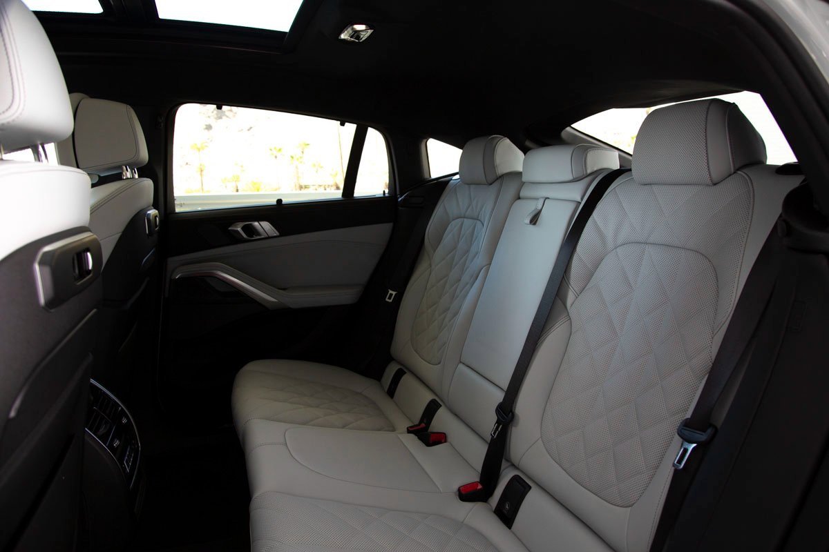 New 2026 BMW X6 xDrive40i image 21