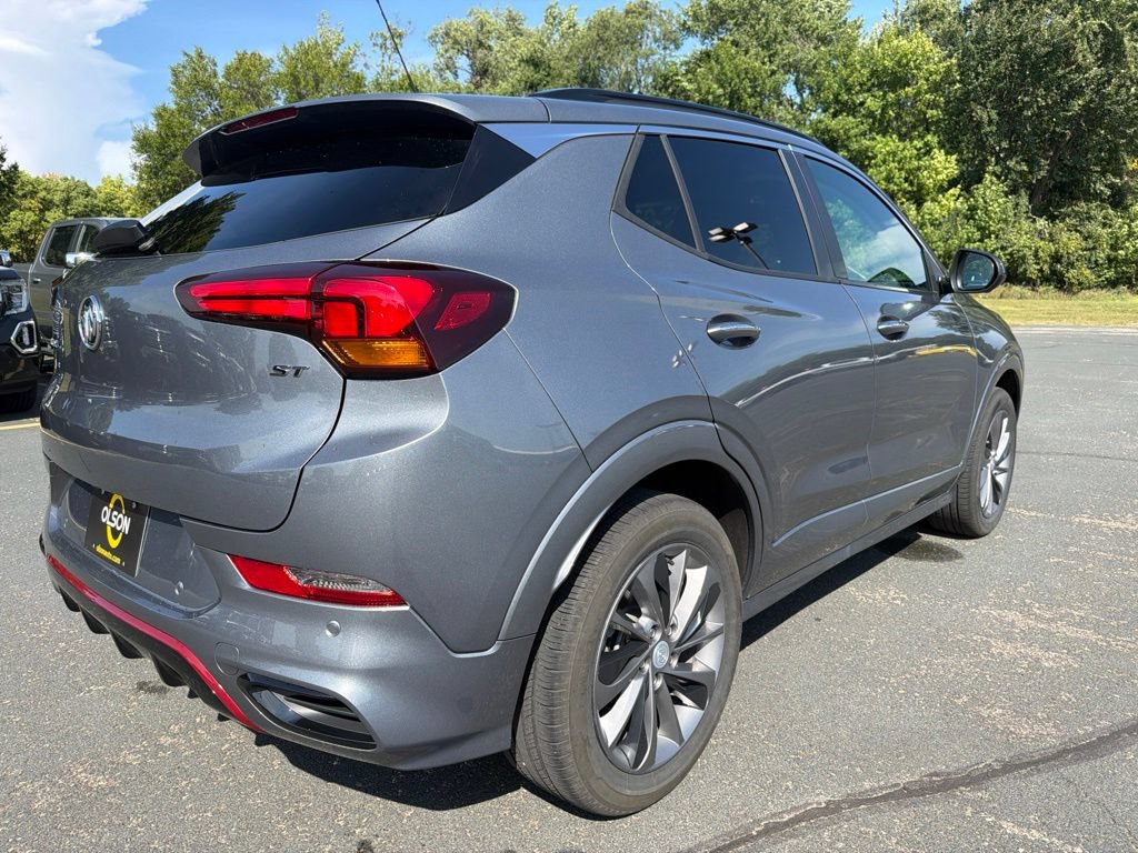 Certified 2021 Buick Encore GX Select w/ Advanced Technology Package AWD/4WD image 7