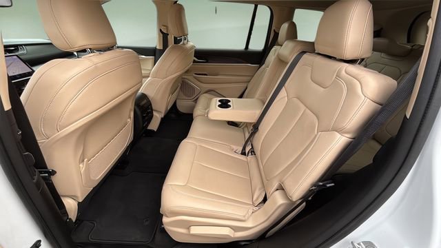 Used 2021 Jeep Grand Cherokee L Limited image 20