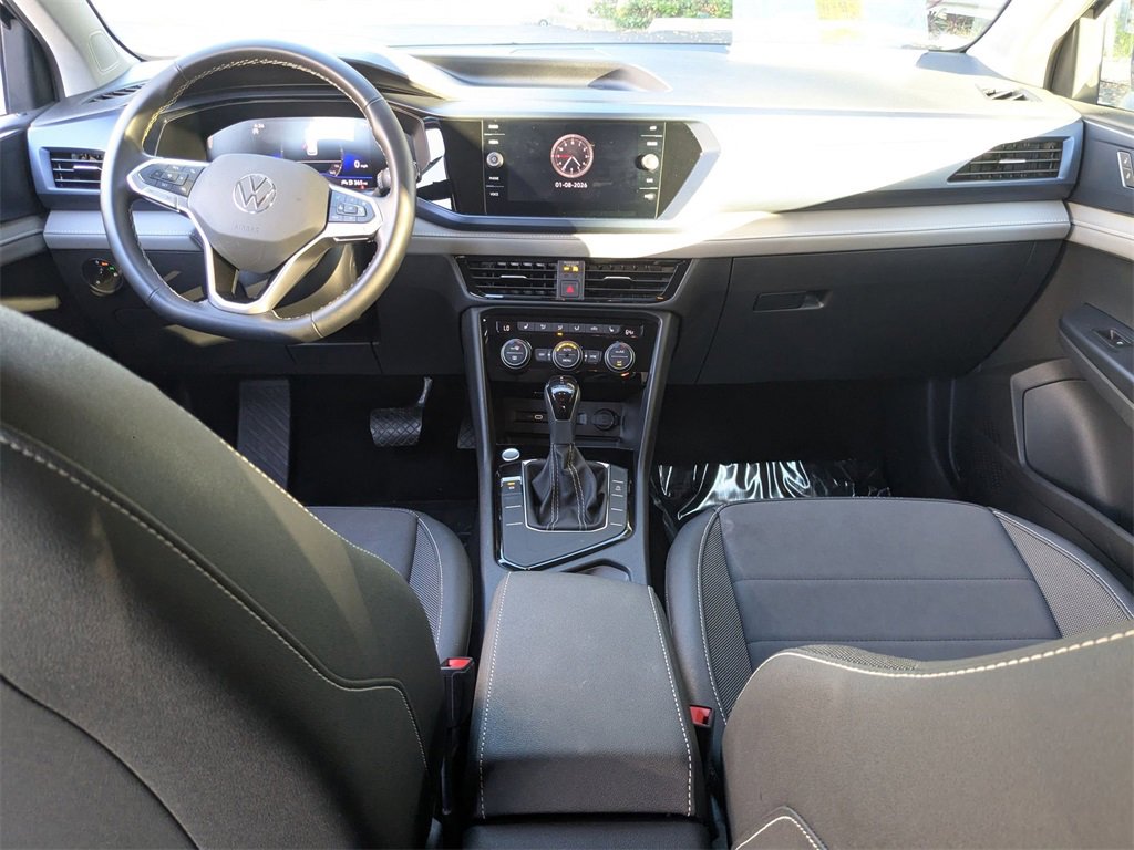 Used 2024 Volkswagen Taos SE image 28