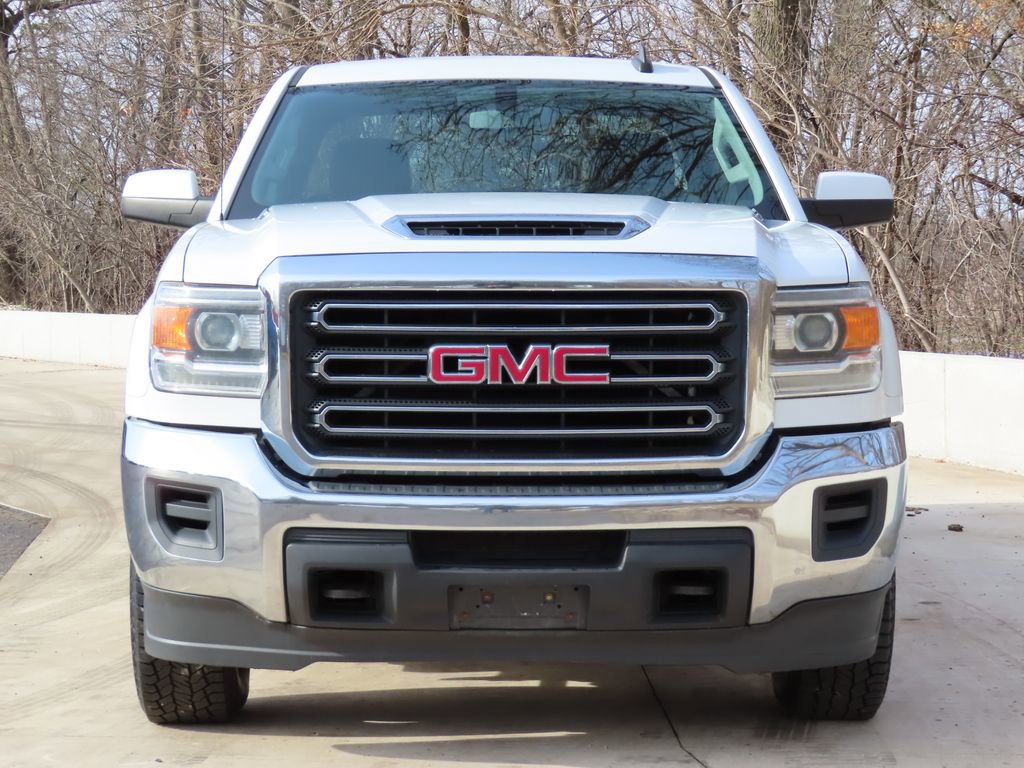 Used 2017 GMC Sierra 2500 SLE w/ Suspension Package, Off-Road AWD/4WD image 15