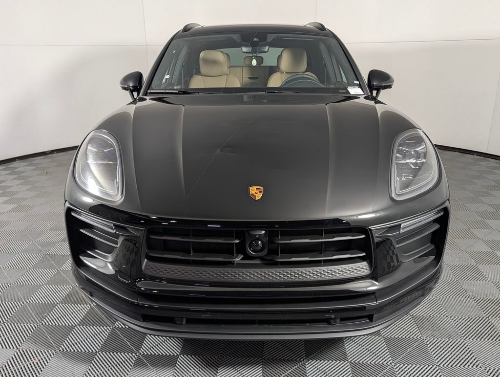 New 2026 Porsche Macan image 10