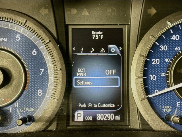Certified 2017 Toyota Sienna XLE FWD image 14