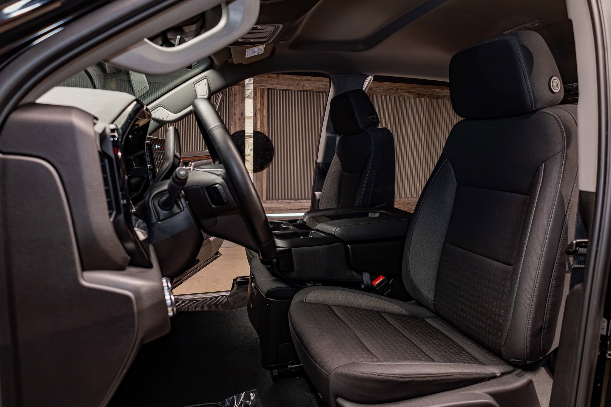 Used 2025 GMC Sierra 1500 Elevation image 19