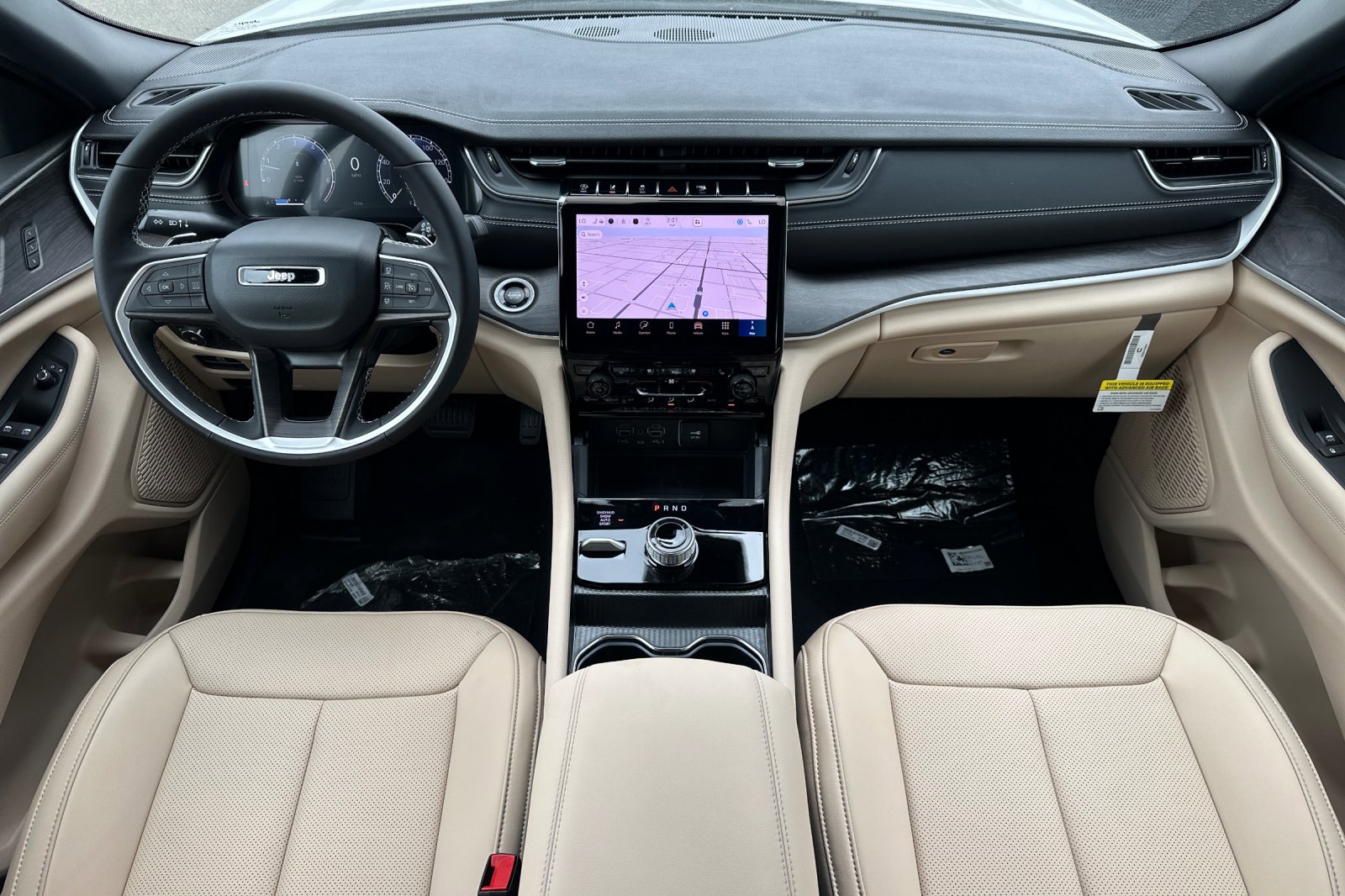 New 2025 Jeep Grand Cherokee L Limited w/ Luxury Tech Group II image 12