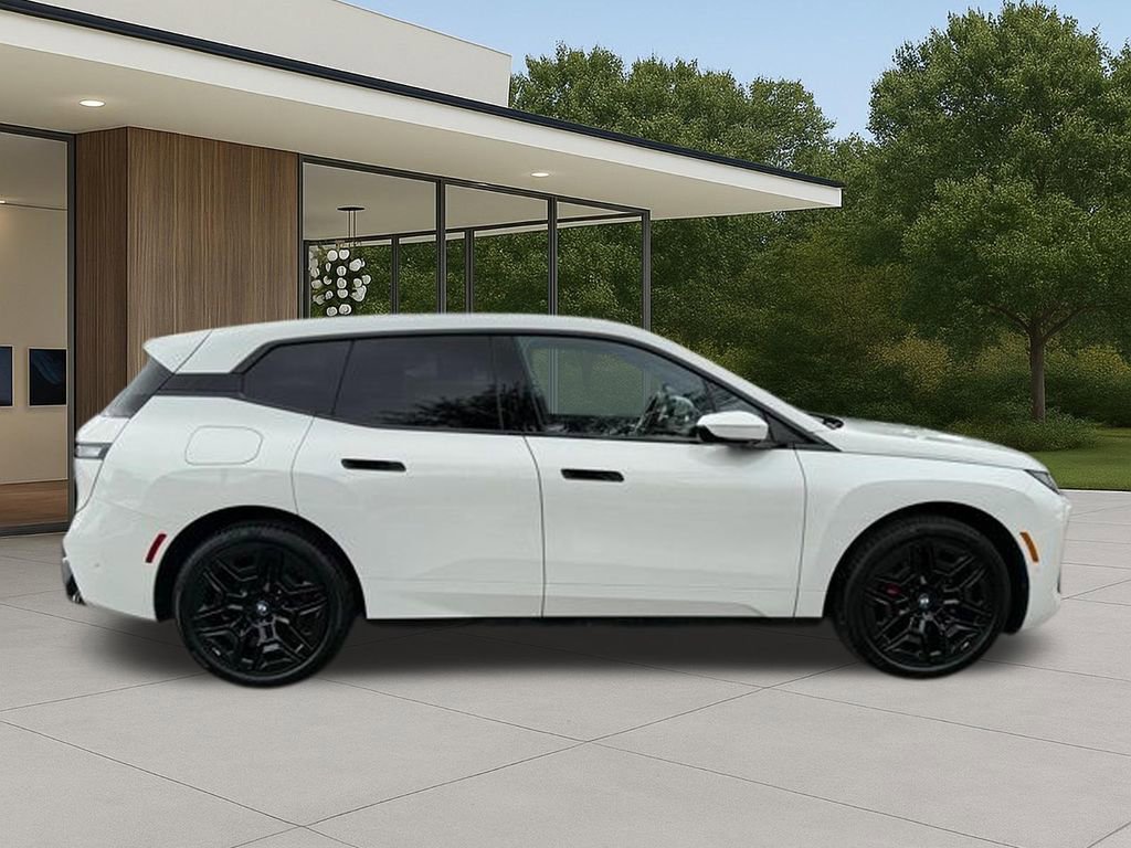 Used 2026 BMW iX xDrive60 w/ M Sport Package image 7