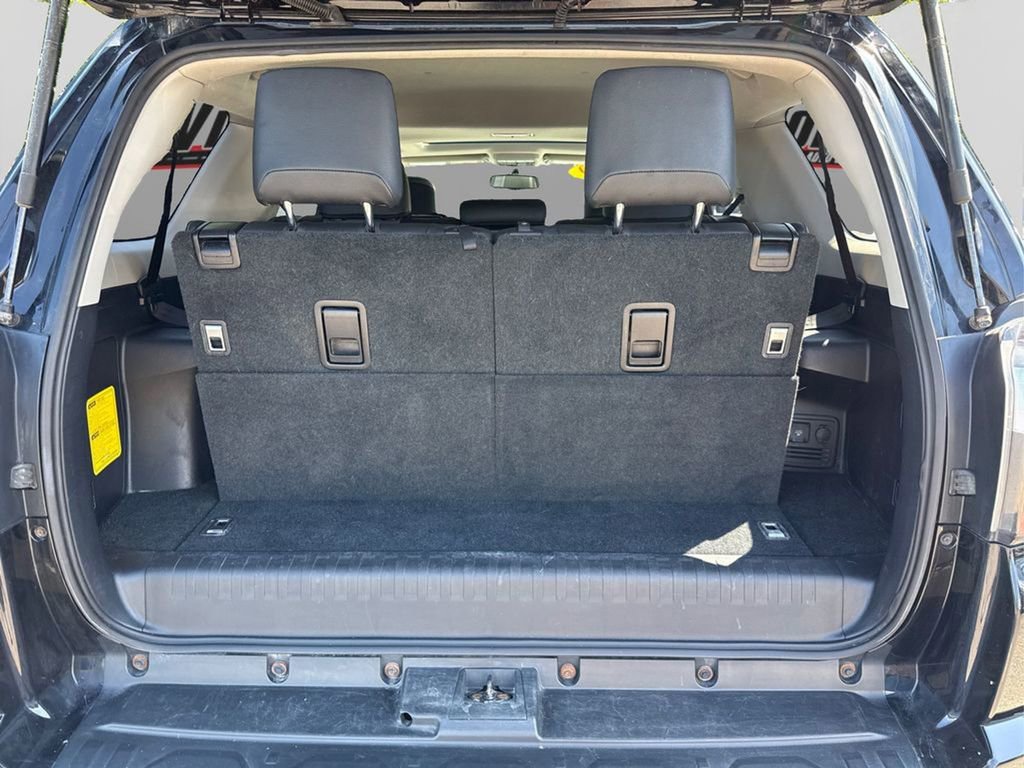 Used 2019 Toyota 4Runner SR5 Premium image 11