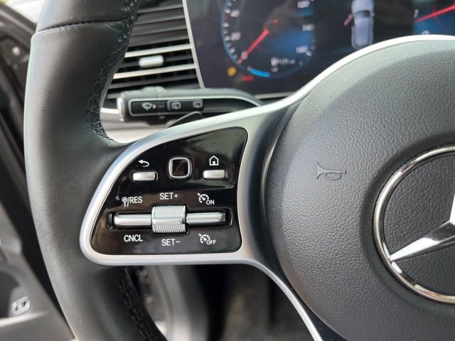 Used 2022 Mercedes-Benz GLE 350 w/ 3rd Row Seat Package image 19