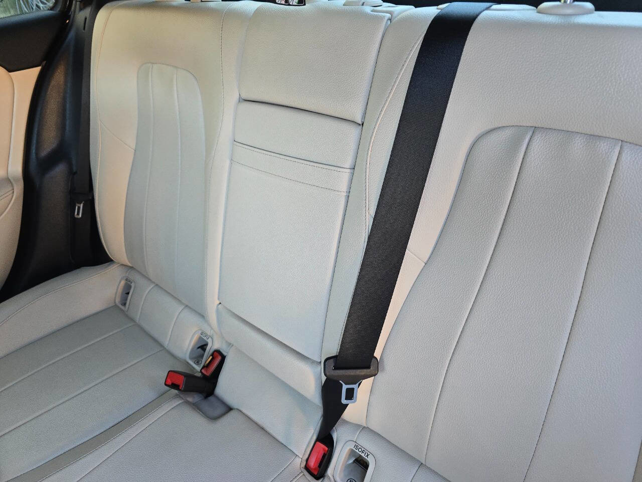 Used 2019 Mercedes-Benz A 220 4MATIC image 27