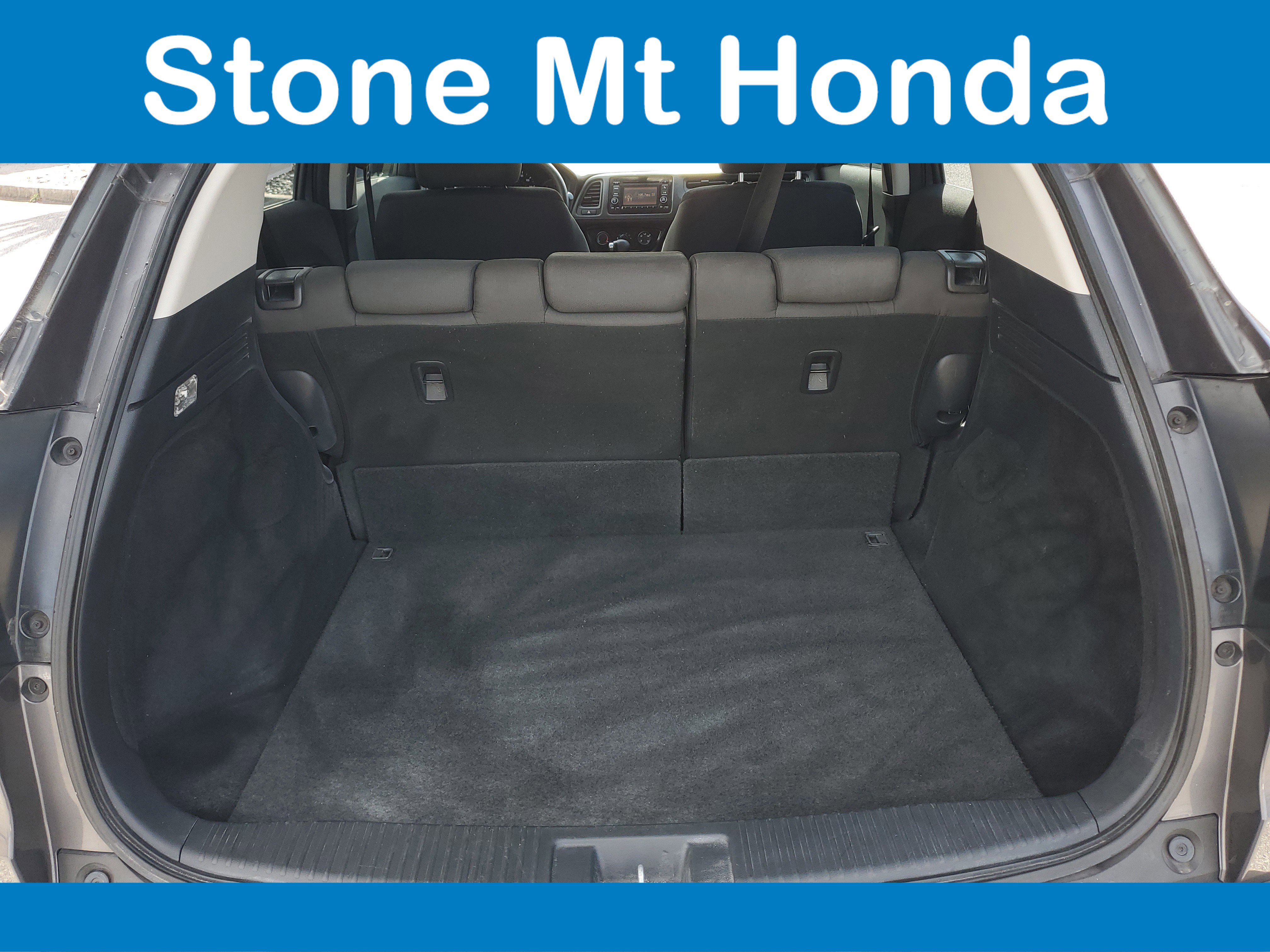 Used 2021 Honda HR-V LX image 9