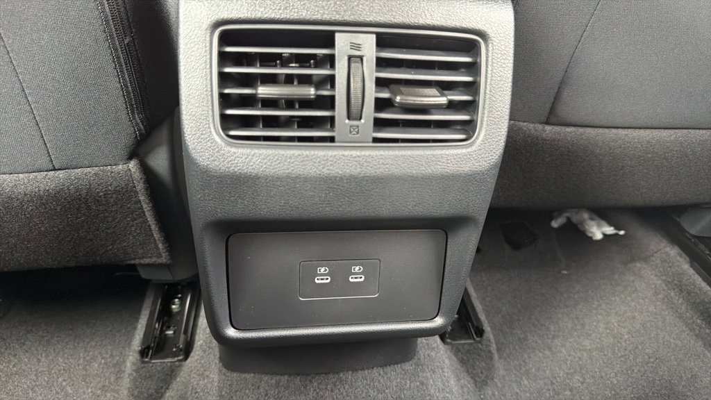 New 2026 Nissan Rogue SV w/ Cold Weather Package AWD/4WD image 17