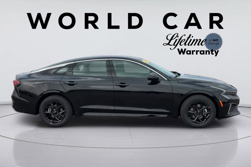 New 2026 Kia K5 LXS FWD image 2