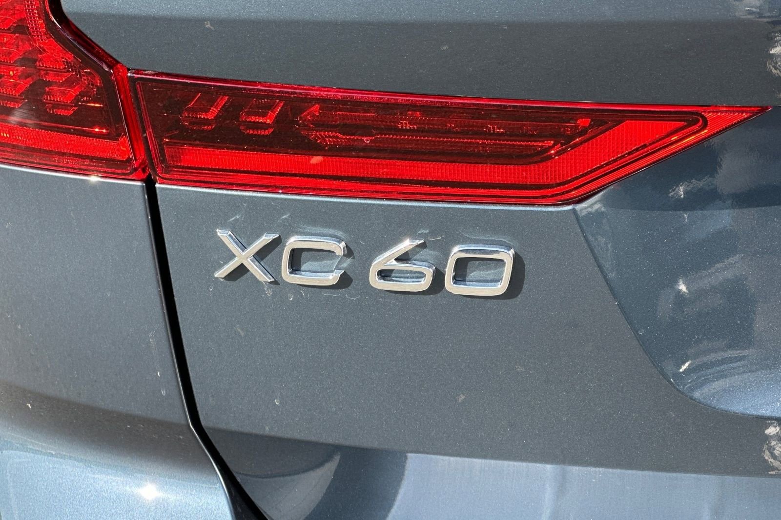 New 2026 Volvo XC60 B5 Plus w/ Protection Package Premier image 12