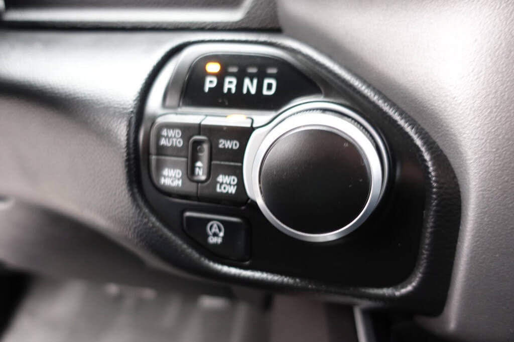 Used 2022 RAM 1500 Big Horn AWD/4WD image 46