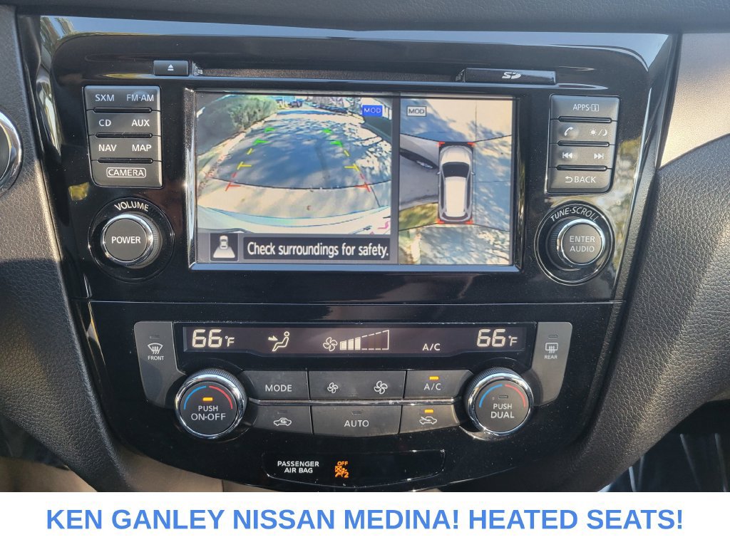 Used 2016 Nissan Rogue SV w/ SV Premium Package AWD/4WD image 29