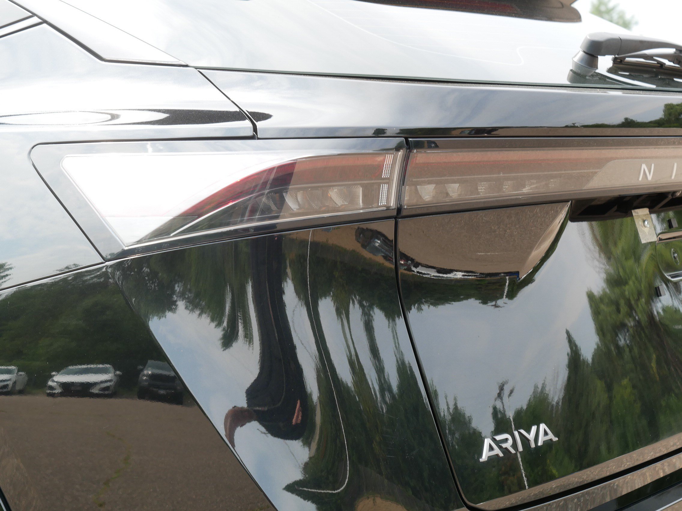 Certified 2024 Nissan Ariya AWD image 17