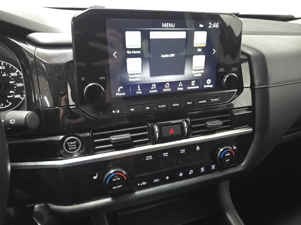 Used 2023 Nissan Pathfinder SL w/ Lighting Package (N92) AWD/4WD image 27