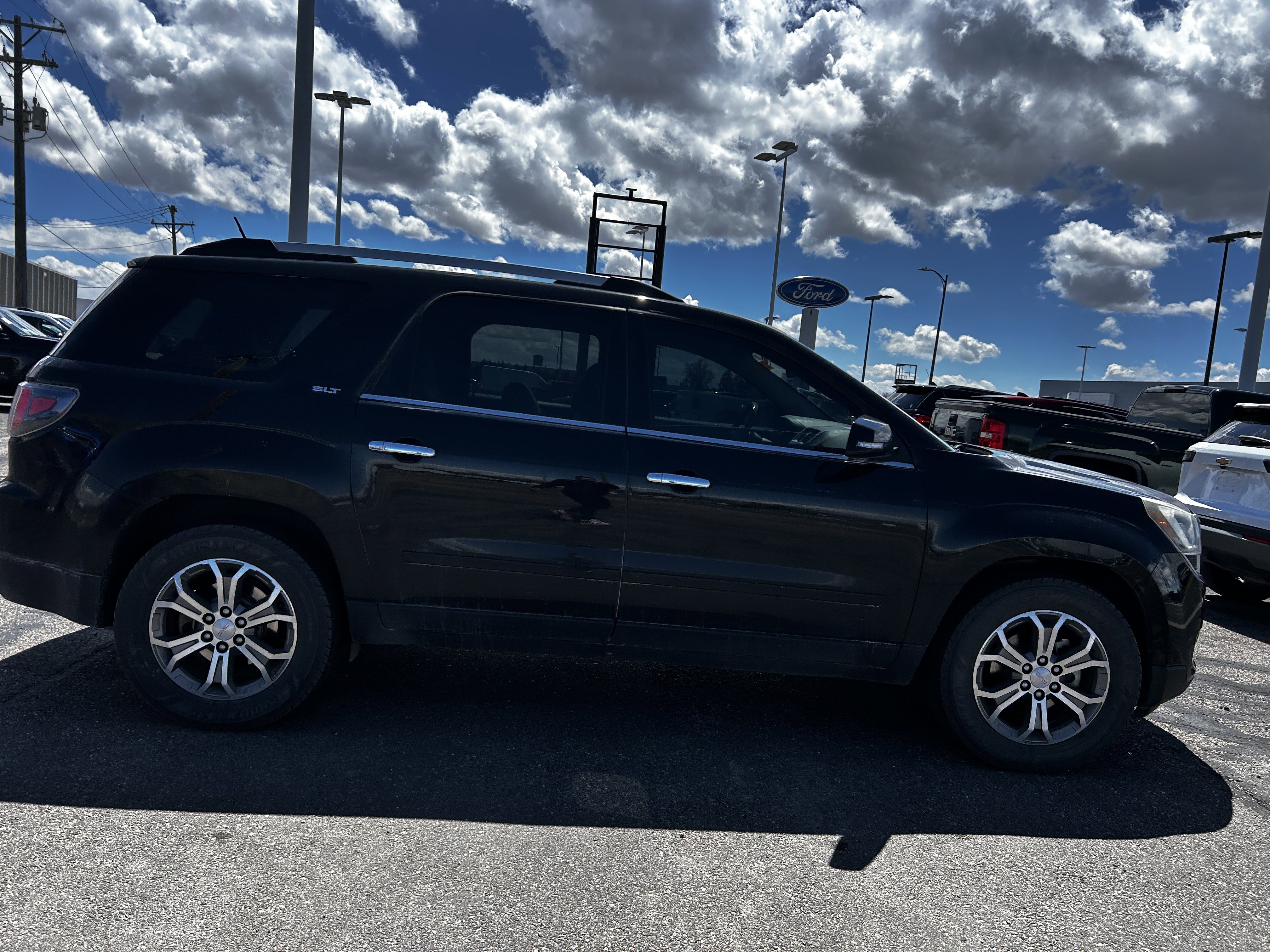 Used 2016 GMC Acadia SLT w/ Technology Package AWD/4WD image 6