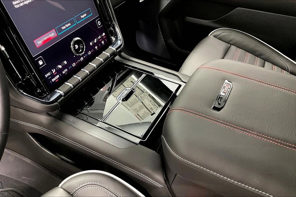 New 2026 GMC Yukon AT4 Ultimate AWD/4WD image 21