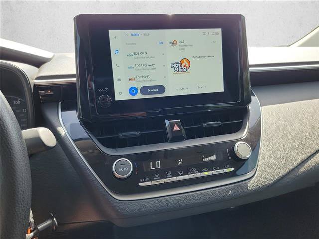 Used 2025 Toyota Corolla LE FWD image 18