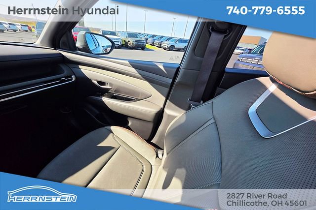 Used 2025 Hyundai Santa Cruz Limited image 11