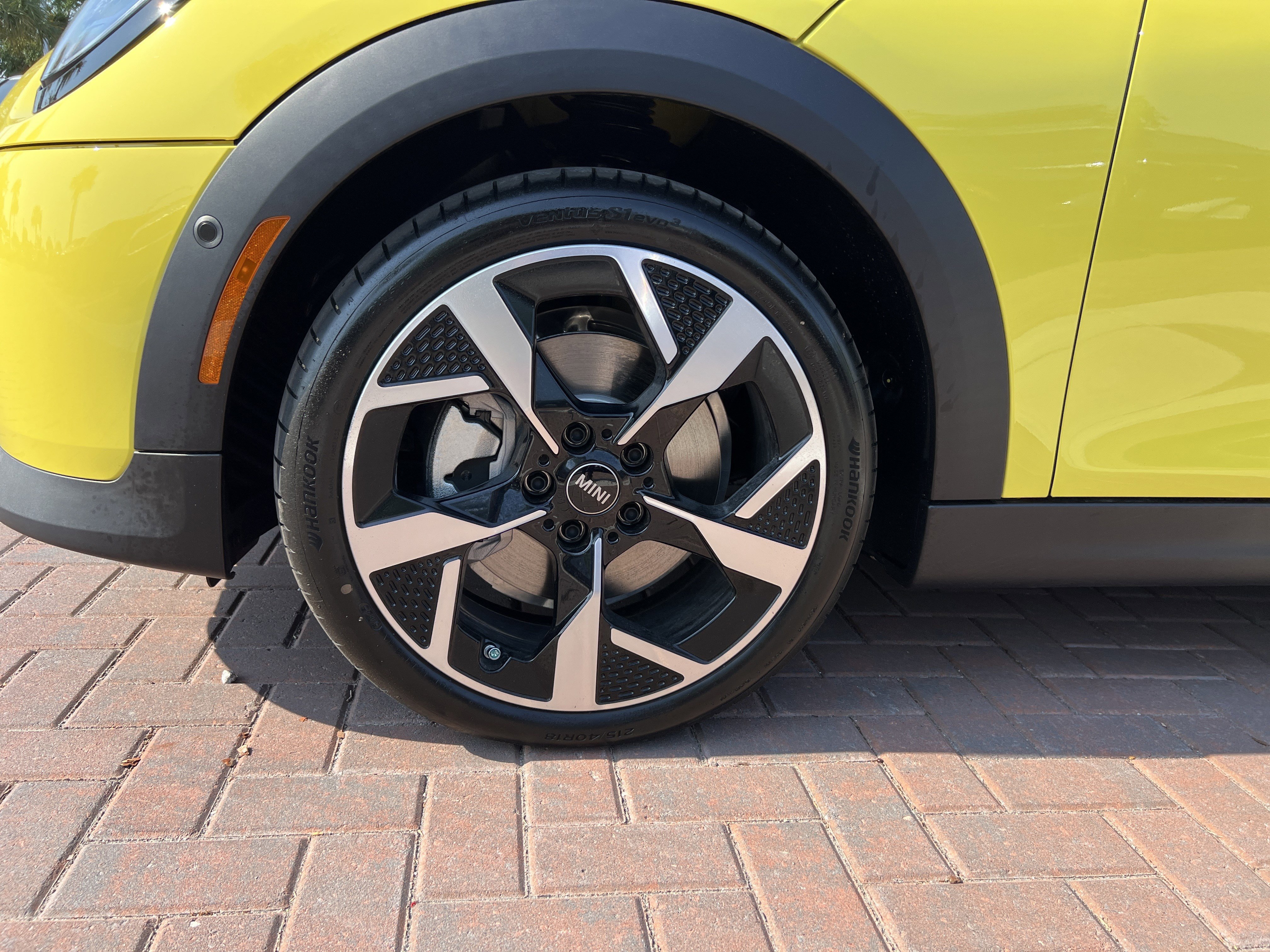 New 2026 MINI Cooper S FWD image 24