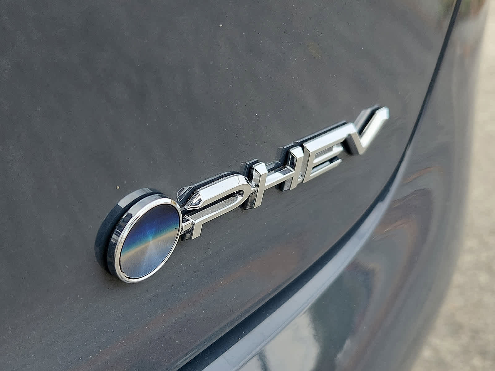 Used 2025 Toyota Prius Plug-In Hybrid image 32