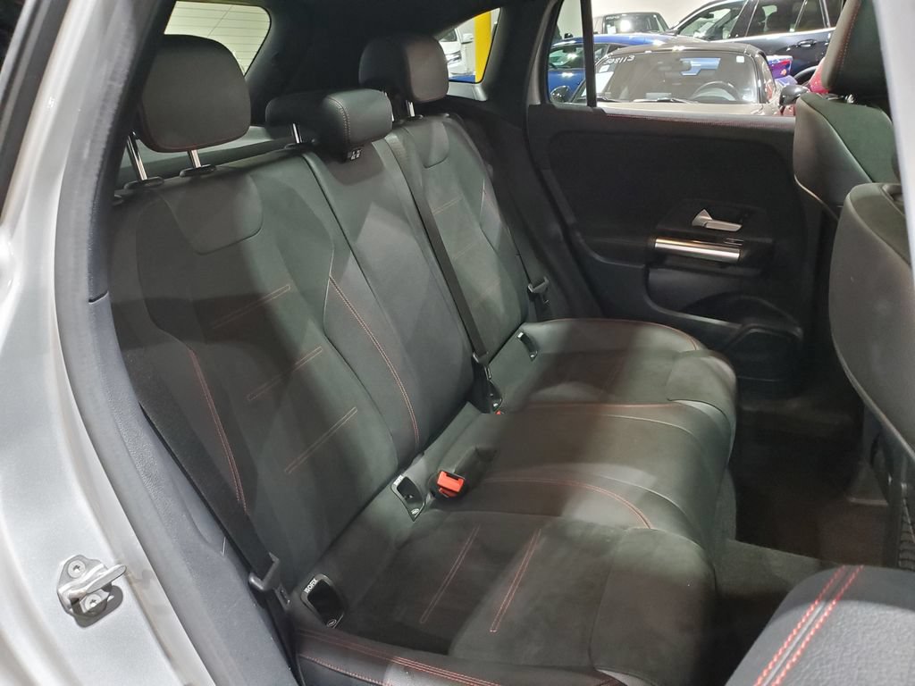 Used 2021 Mercedes-Benz GLA 250 image 21