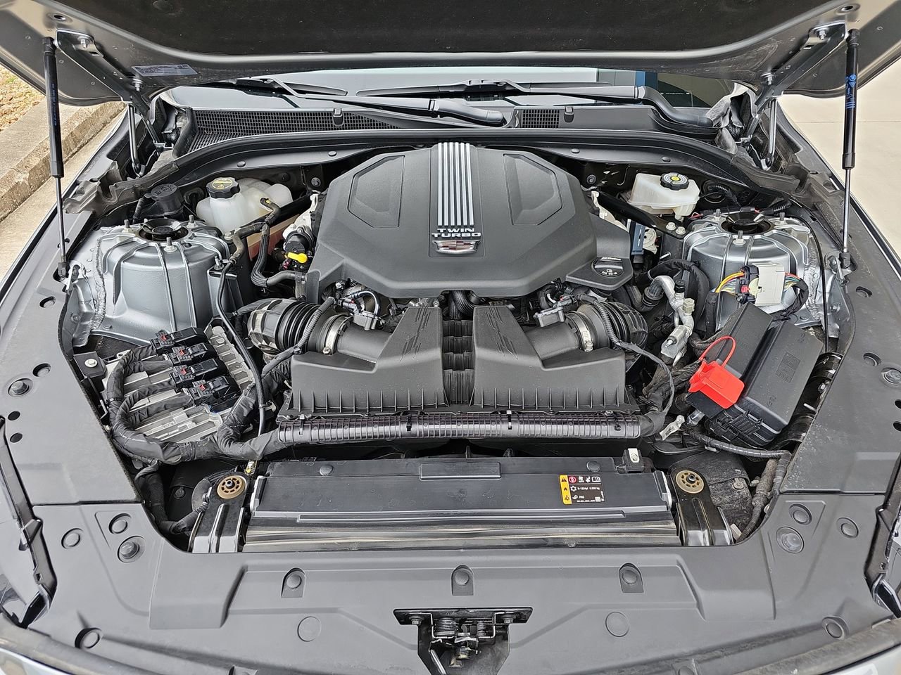 Certified 2024 Cadillac CT5 V w/ Premium Package AWD/4WD image 31